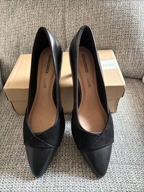 Clarks Black Pointed Toe Heeled Pumps